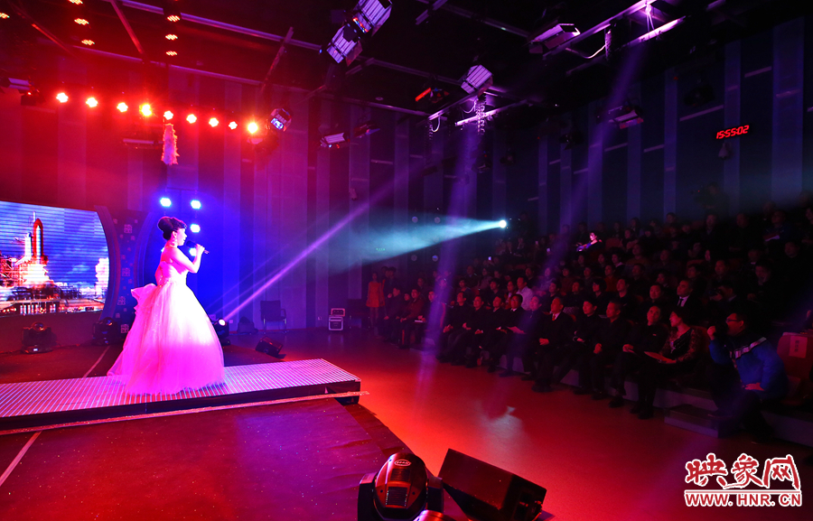 詩歌朗誦會現場。 詩歌朗誦會現場。