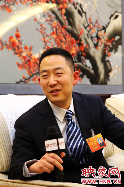 河南政協(xié)委員、河南眾恒控制工程有限公司董事長(zhǎng)李威 河南政協(xié)委員、河南眾恒控制工程有限公司董事長(zhǎng)李威