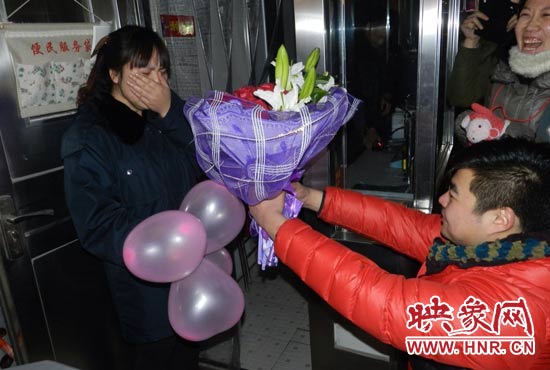 “嫁給我吧，我要愛你一生！”