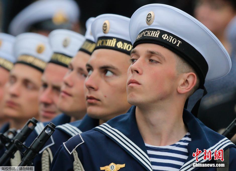 克里米亞塞瓦斯托波爾慶祝衛國戰爭勝利69周年 克里米亞塞瓦斯托波爾慶祝衛國戰爭勝利69周年