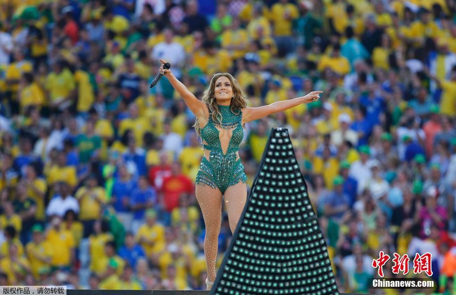 北京時間6月13日凌晨2時，巴西世界杯正式拉開帷幕。