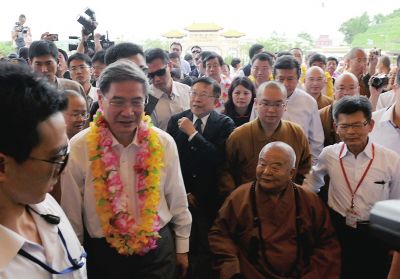 張志軍步入禮敬大廳。