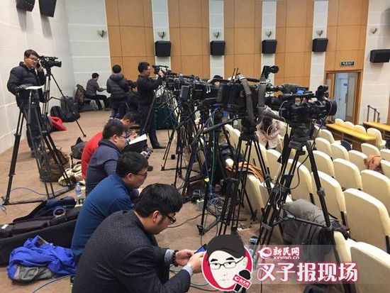 圖說:大量媒體聚焦在發布會現場。新民晚報新民網 圖說:大量媒體聚焦在發布會現場。新民晚報新民網