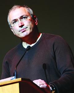 2014年3月10日,烏克蘭,霍多爾科夫斯基在基輔理工大學發表演講。