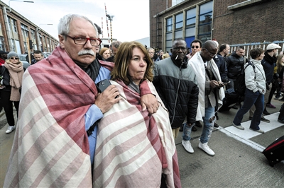 扎芬特姆國(guó)際機(jī)場(chǎng),乘客被緊急疏散。圖/CFP