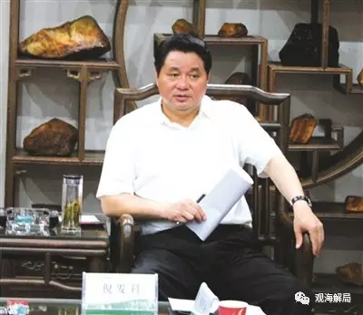 對(duì)于商人、老板的“雅贈(zèng)”，倪發(fā)科從不拒絕