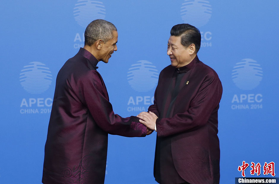 圖為習(xí)近平夫婦歡迎美國(guó)總統(tǒng)奧巴馬。中新社發(fā) 杜洋 攝