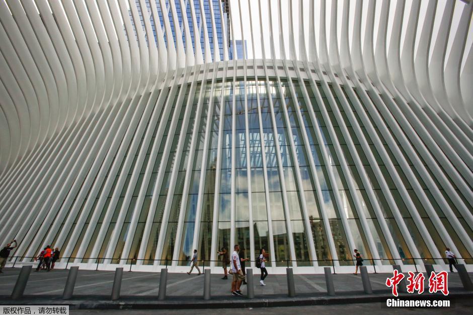 宛如白鴿浴火重生 紐約新世貿中心原址開業