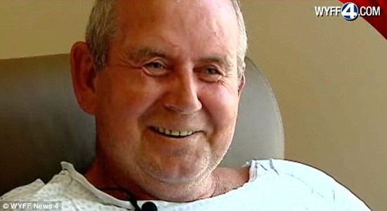 美國男子遭10次雷擊仍幸存:感覺像進了微波爐(圖) 美國男子遭10次雷擊仍幸存:感覺像進了微波爐(圖)