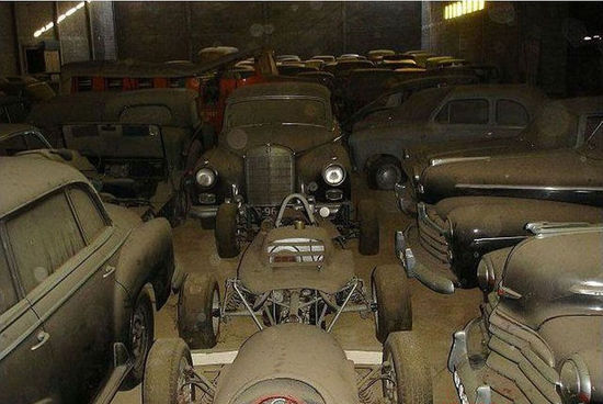 葡萄牙農場倉庫驚現大量老爺車 價值數百萬英鎊(組圖) 葡萄牙農場倉庫驚現大量老爺車 價值數百萬英鎊(組圖)