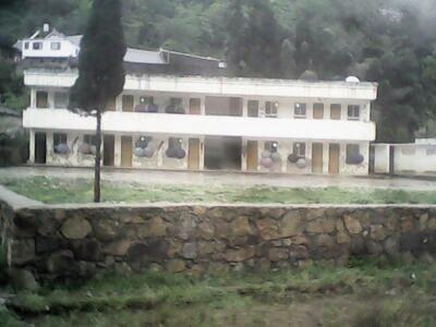 昨日，貴州畢節某小學，只有二、四、六三個年級，四年級學生30多名。讀者供圖