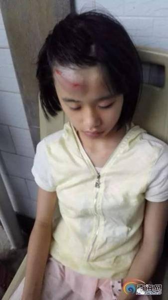 海南文昌突發龍卷風 已致1人死亡9人受傷