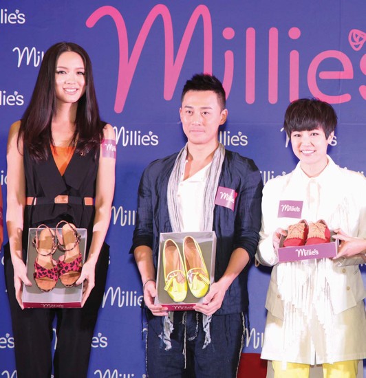 不過，跟世姐合影，也只是美不美，美多少的問題。