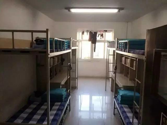 這個學校的男生宿舍火了！女同學都喊著要嫁