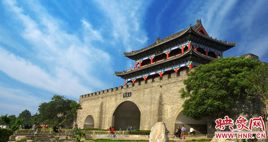 中外游客紛紛贊嘆——大美開封 流連忘返 中外游客紛紛贊嘆——大美開封 流連忘返