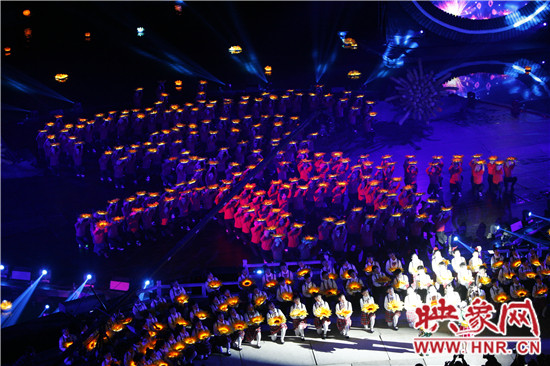 “節·會”期間的清明上河園喜事一串串