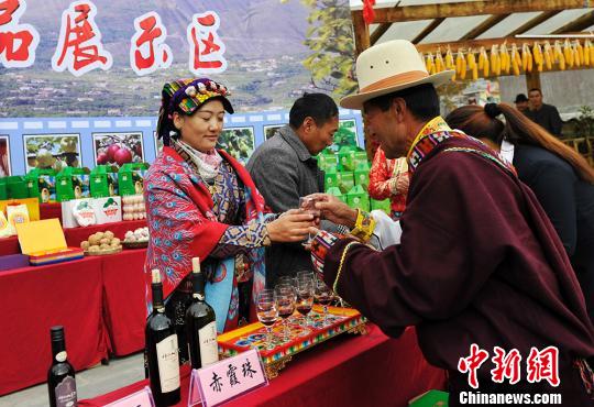 2014四川（金川）紅葉生態旅游節開幕