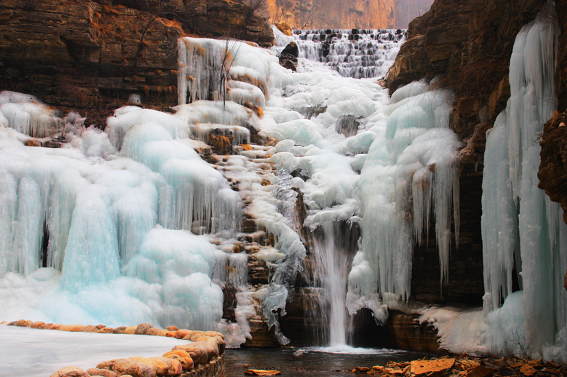 冬天來通天峽看冰掛吧!景區門票半價優惠哦。