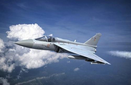 印度稱(chēng)LCA戰(zhàn)機(jī)完成武器試驗(yàn) 印度稱(chēng)LCA戰(zhàn)機(jī)完成武器試驗(yàn)