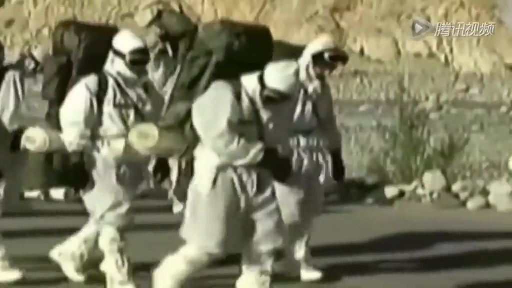 印度軍隊將上珠穆朗瑪峰大掃除 預計清理4噸垃圾