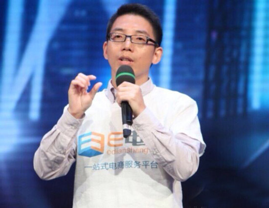 創業選手姜洪峰