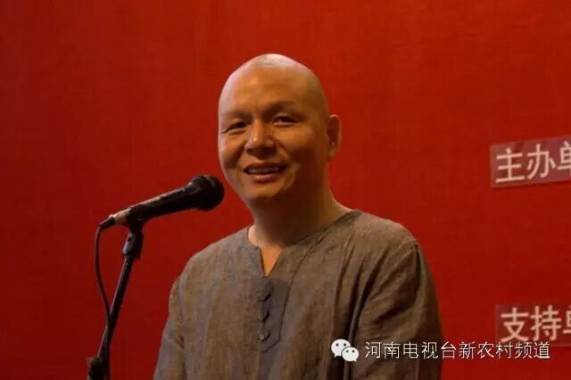 書畫家協(xié)會副主席,中國書畫家協(xié)會會員,河南省青年書法家,蘆荻 書畫家協(xié)會副主席,中國書畫家協(xié)會會員,河南省青年書法家,蘆荻