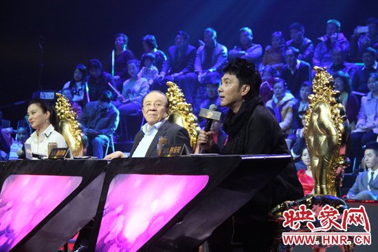 李玲玉、楊洪基、林依輪三位明星評委