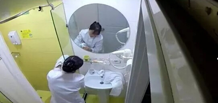 知名酒店用房客浴巾擦馬桶、擦地板