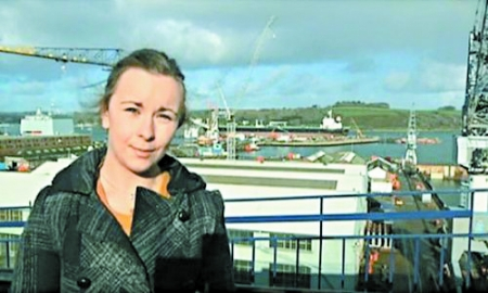 娜塔莎·史密斯在開羅采訪總統大選 娜塔莎·史密斯在開羅采訪總統大選